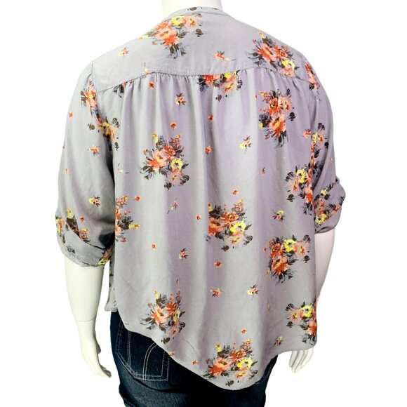 Torrid Womens Harper Challis Blouse Gray Floral Button Loop Plus Size 3 | 3X - Picture 7 of 13